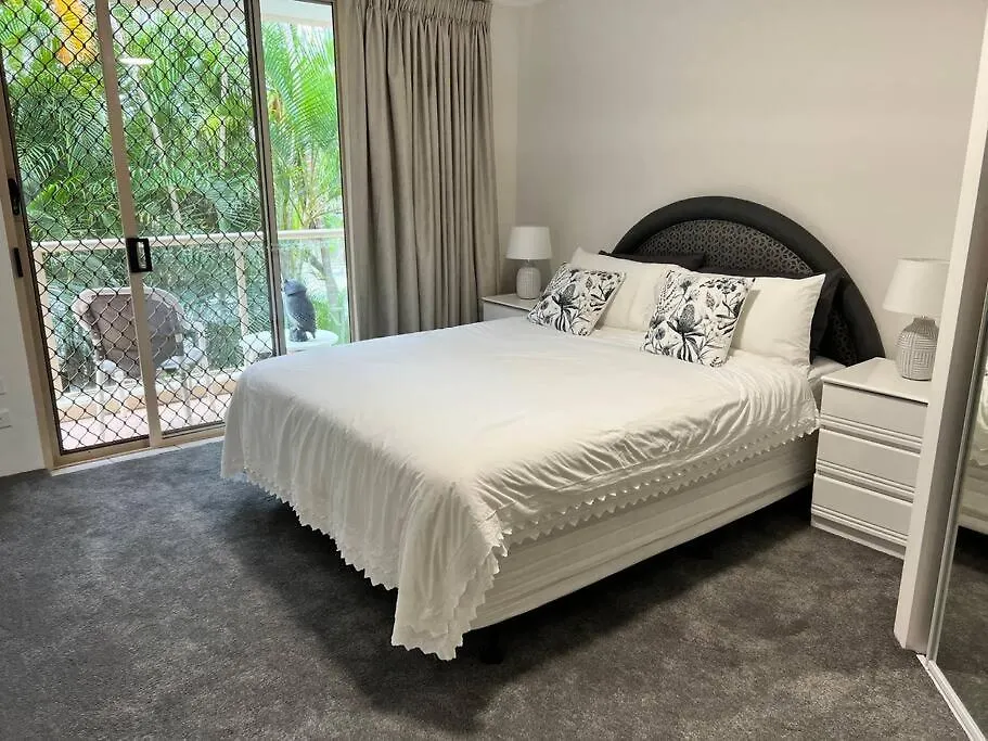 Santa Monica Apartments - Hosted By Burleigh Letting Gold Coast