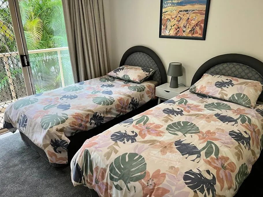 Santa Monica Apartments - Hosted By Burleigh Letting Gold Coast Australia