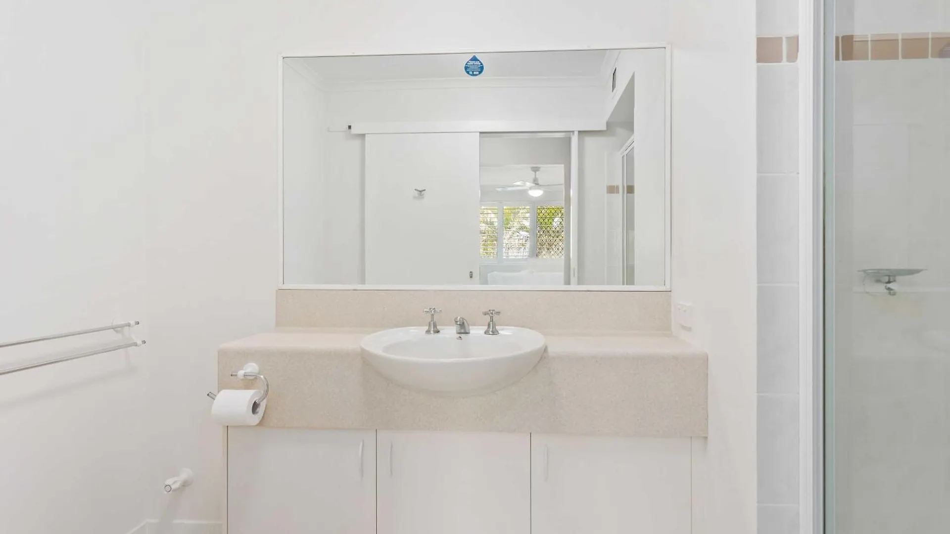 Santa Monica Apartments - Hosted By Burleigh Letting Gold Coast