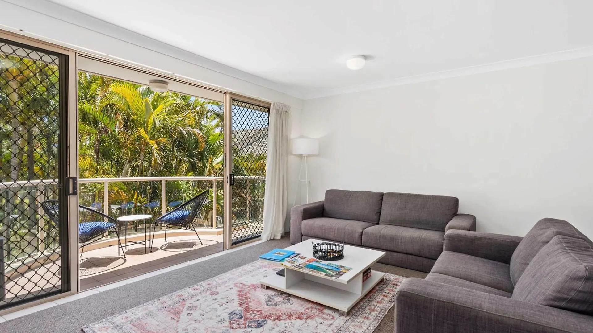 Santa Monica Apartments - Hosted By Burleigh Letting Gold Coast